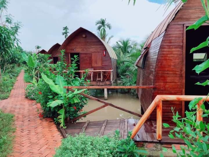 Ben Tre Hong Thai River Side Homestay מראה חיצוני תמונה